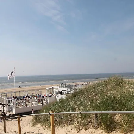Near Holiday home Bergen aan Zee